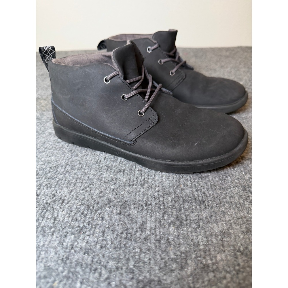 UGG Neumel II Waterproof Black Leather Chukka Boots Kids Size 2 1017211K